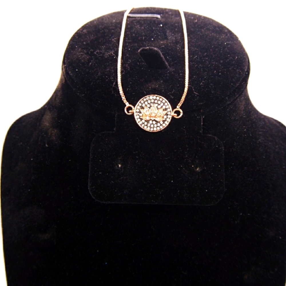 Rose gold lotus sliding adjustable bracelet
